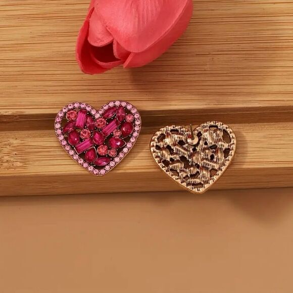 14K Gold Plated Pink Rhinestone Heart Stud Earring NWT - Picture 5 of 6